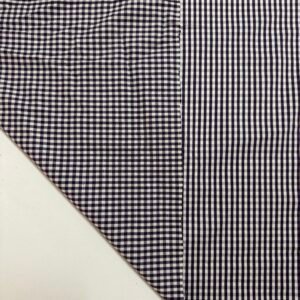 Pânză subțire albă cu carouri albastre