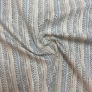 Pânză albă cu bastonașe colorate