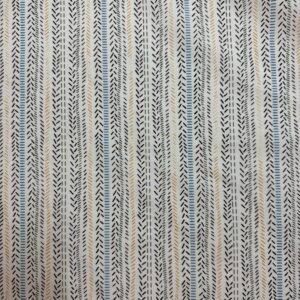 Pânză albă cu bastonașe colorate